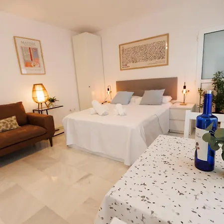 El Atico De Osario 5 Con Terraza - Great Location Cordoba