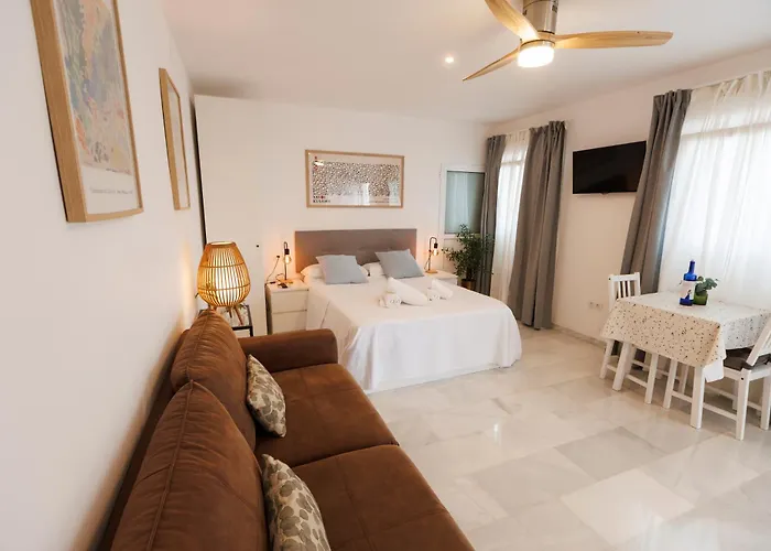 El Atico De Osario 5 Con Terraza - Great Location Bed & Breakfast