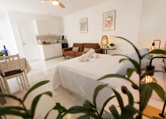 Bed & Breakfast El Atico De Osario 5 Con Terraza - Great Location