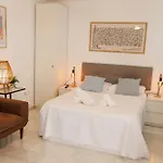 El Atico De Osario 5 Con Terraza - Great Location B&B